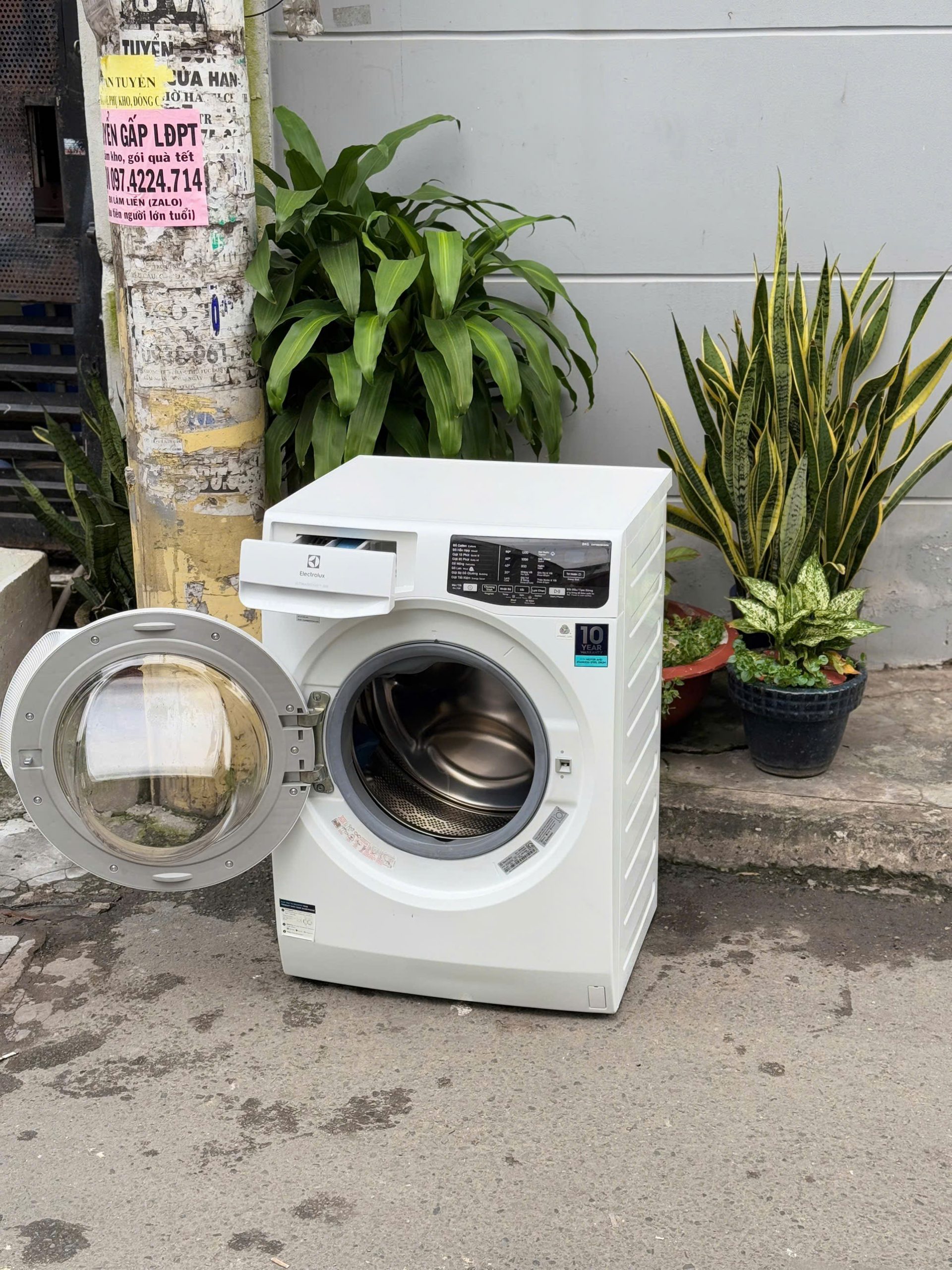 Máy giặt Cửa Ngang ELECTROLUX INVERTER 8KG - Ảnh 4