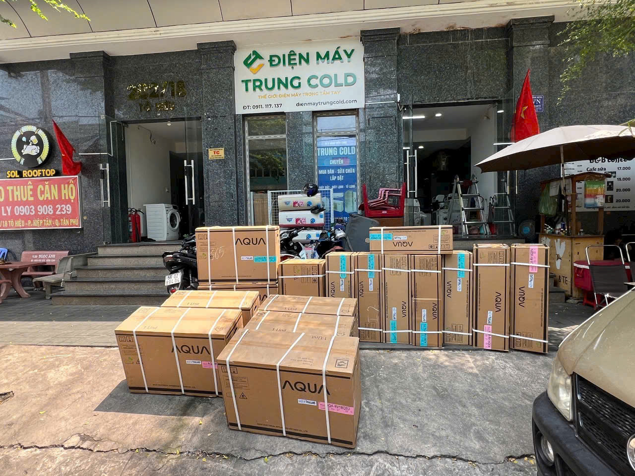 Showroom Trung Cold